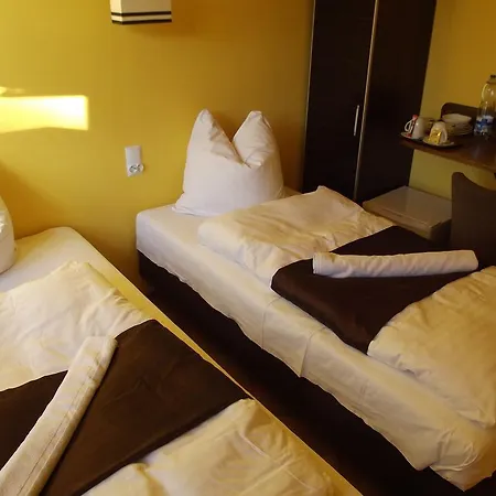 Bed4city Grojecka Street *